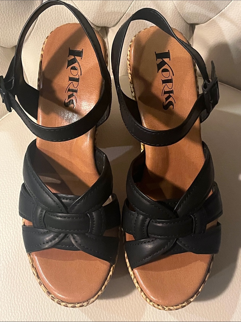 Kork-Ease Black Leather Woven-Platform Sandals - Picture 3 of 12